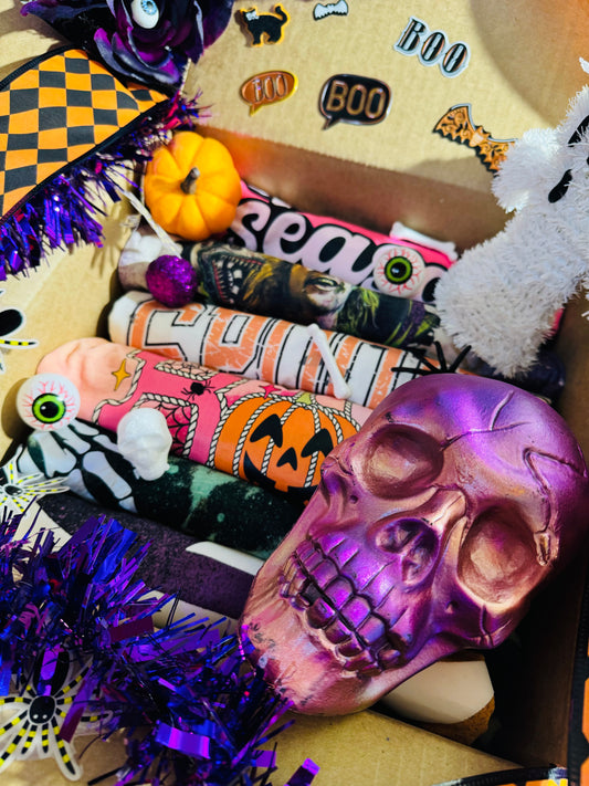 Spooky Box 🖤 you pick your tee size we do the rest 👻