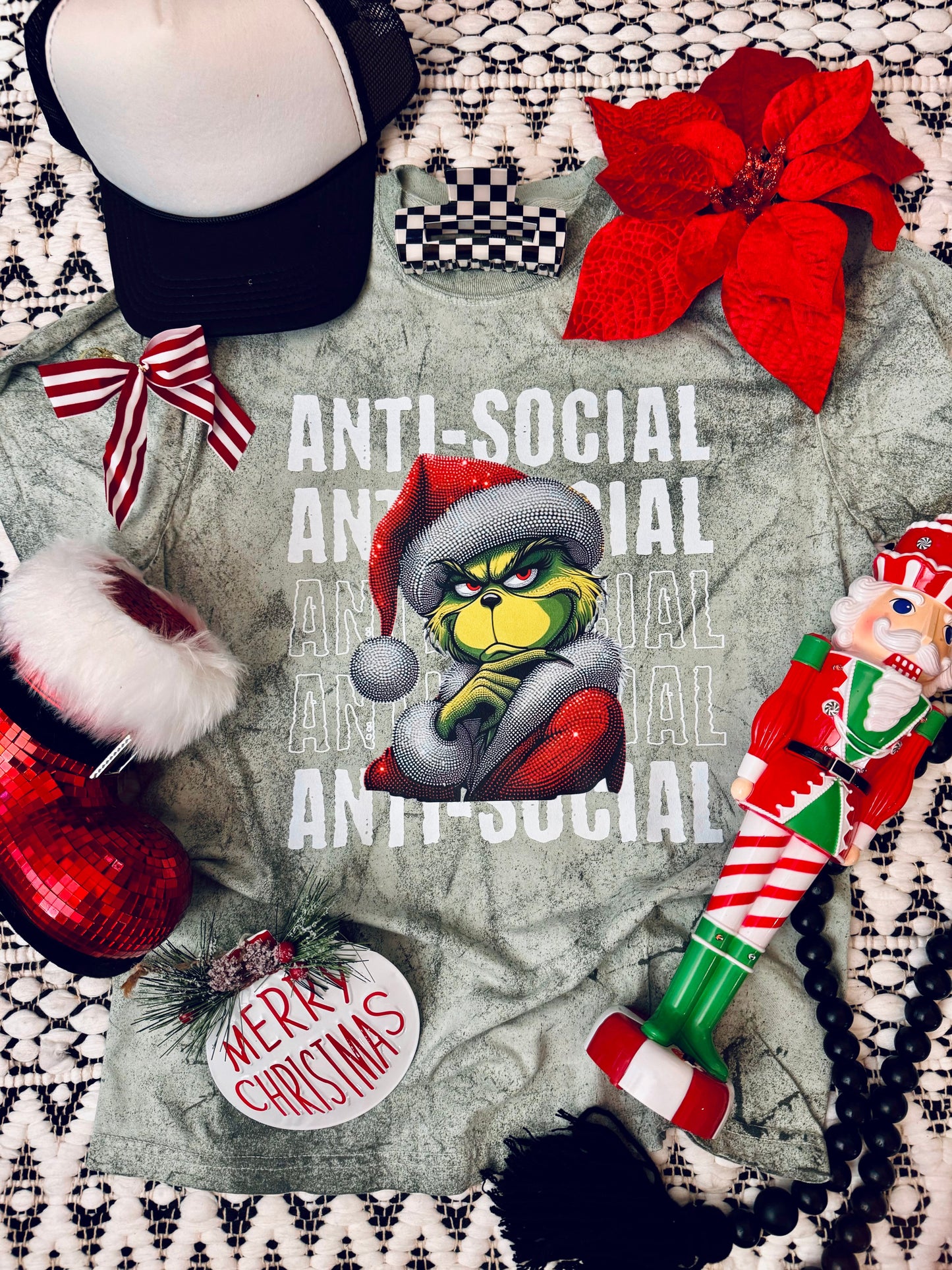 Anti-social 💚