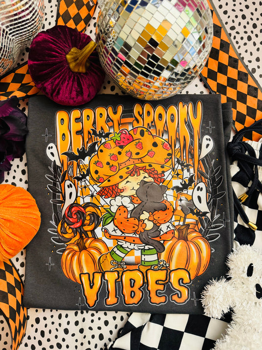 Berry Spooky Vibes 🧡 retro tee